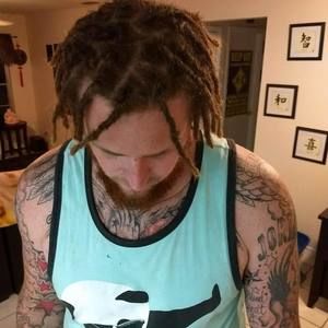 Meet your Posher, Zachery